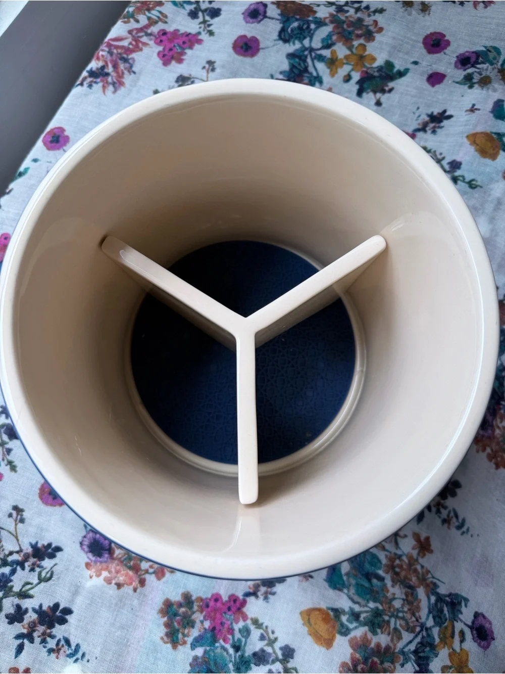 CHEFS Stoneware Navy Blue Utensil Crock Organizer w/ Divider 7.5”